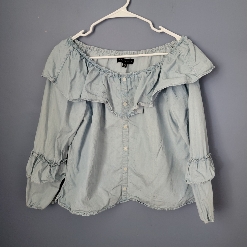 ❗CLOSET LIQUIDATION❗️Sanctuary Long Sleeve Top with peplum details